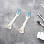 Electric toothbrush with three brush heads and waterproof design - obeepo.in